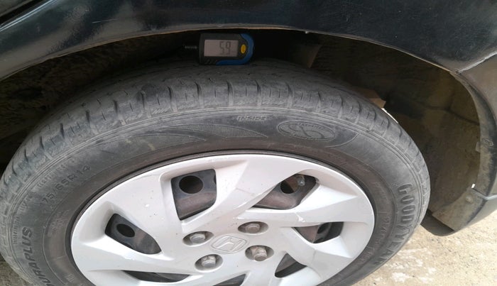 2014 Honda Amaze 1.5L I-DTEC S, Diesel, Manual, 81,983 km, tyre