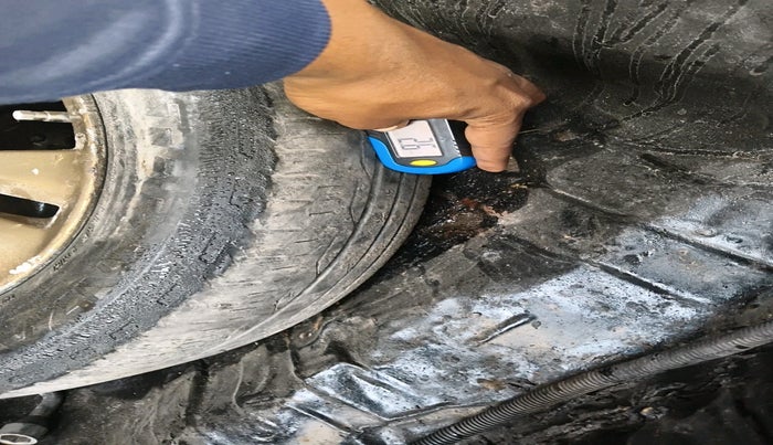 2012 Honda City 1.5L I-VTEC V MT SUNROOF, Petrol, Manual, 1,11,351 km, tyre