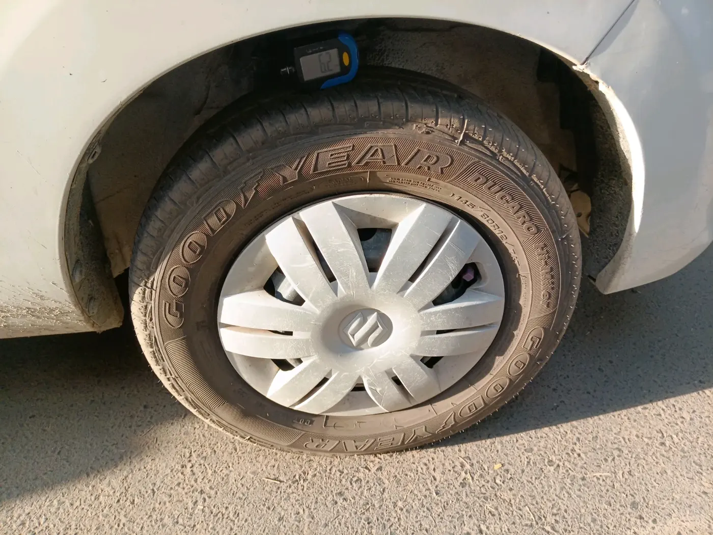 2017 Maruti Alto 800 LXI, Petrol, Manual, 59,000 km, tyre