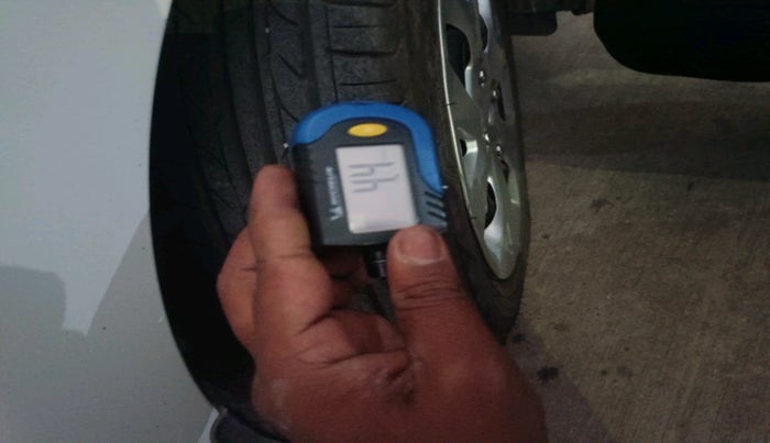 2014 Hyundai Grand i10 SPORTZ 1.2 KAPPA VTVT, Petrol, Manual, 70,406 km, tyre