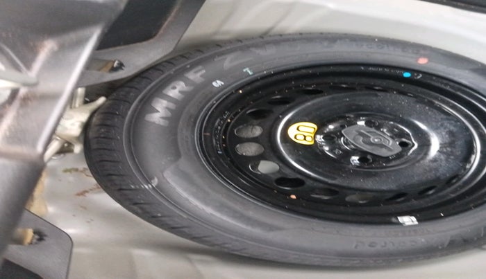 2021 Maruti Baleno ZETA PETROL 1.2, Petrol, Manual, 15,095 km, tyre