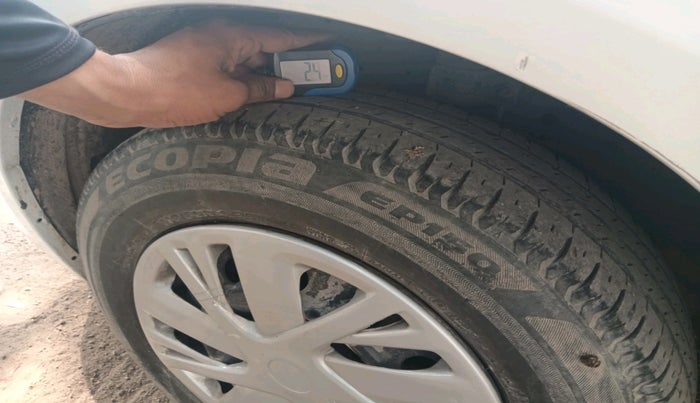 2017 Maruti Swift Dzire TOUR DIESEL, Diesel, Manual, 76,751 km, tyre