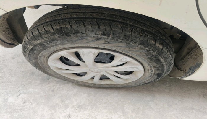 2023 Maruti Swift VXI, Petrol, Manual, 19,591 km, tyre