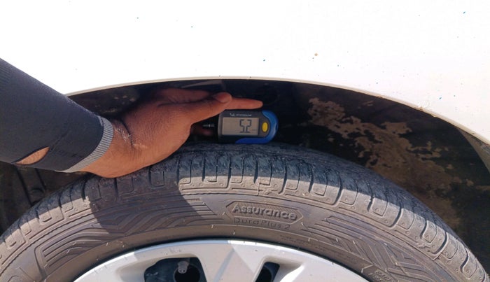 2017 Maruti Wagon R 1.0 LXI CNG, CNG, Manual, 1,08,249 km, tyre