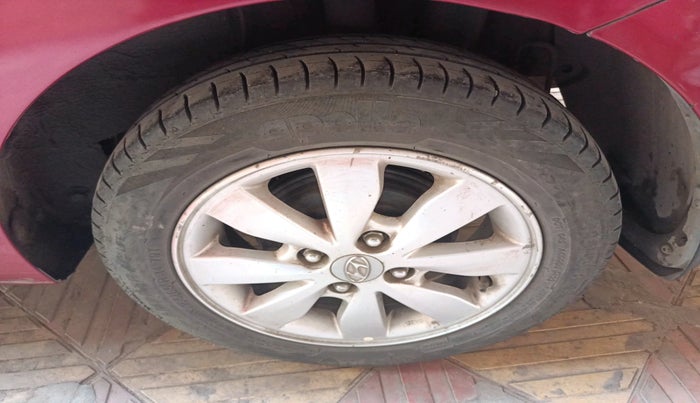 2014 Hyundai Xcent S (O) 1.2, Petrol, Manual, 55,771 km, tyre