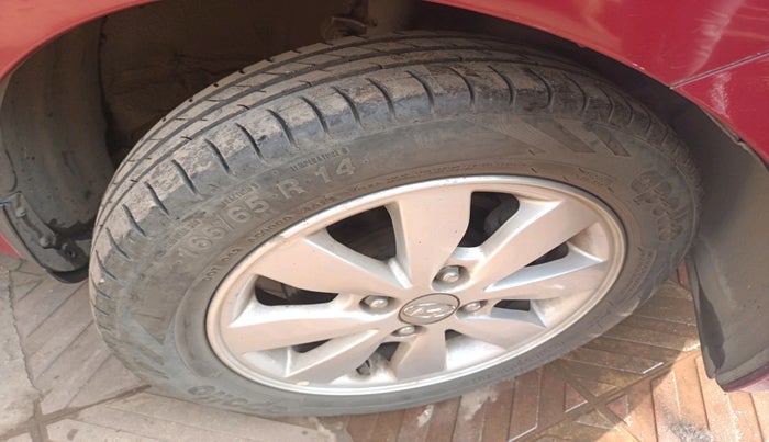 2014 Hyundai Xcent S (O) 1.2, Petrol, Manual, 55,771 km, tyre