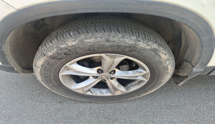 2019 Tata Harrier XZ 2.0L, Diesel, Manual, 99,190 km, tyre