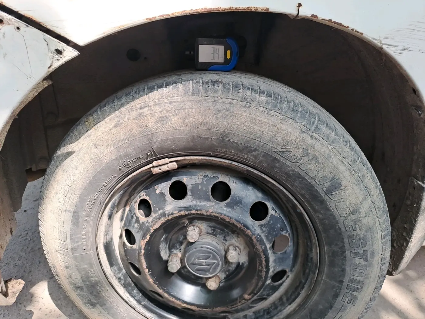 2015 Maruti Wagon R 1.0 LXI CNG, CNG, Manual, 91,148 km, tyre