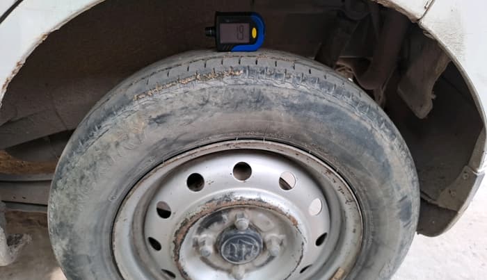 2015 Maruti Wagon R 1.0 LXI CNG, CNG, Manual, 91,148 km, tyre