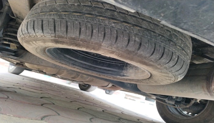 2024 KIA CARENS Prestige (O) 1.5 Petrol 7 STR, Petrol, Manual, 18,049 km, tyre