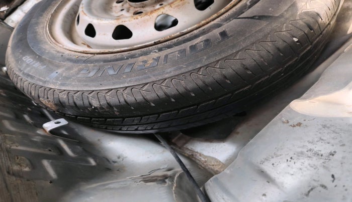 2017 Tata Tiago XE DIESEL, Diesel, Manual, 1,52,525 km, tyre