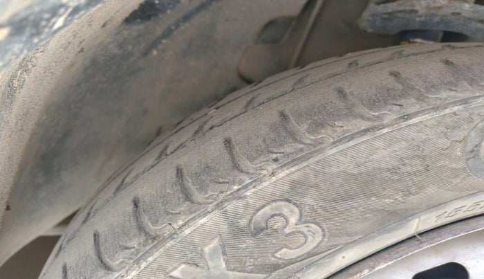 2017 Tata Tiago XE DIESEL, Diesel, Manual, 1,52,525 km, tyre