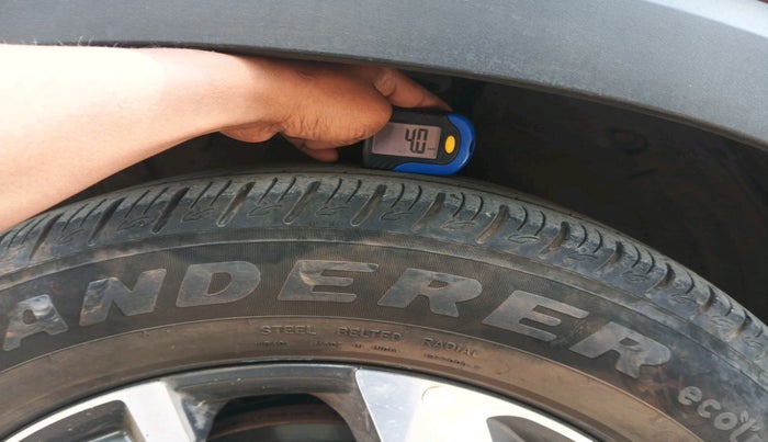 2022 KIA SONET HTX 1.5, Diesel, Manual, 51,720 km, tyre