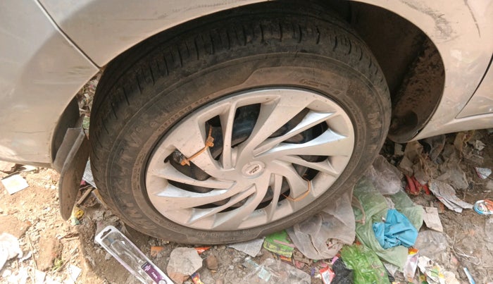 2016 Tata Zest XMS PETROL, Petrol, Manual, 1,09,350 km, tyre