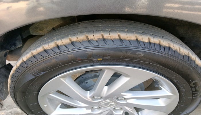 2018 Honda Jazz 1.2L I-VTEC VX CVT, Petrol, Automatic, 40,257 km, tyre