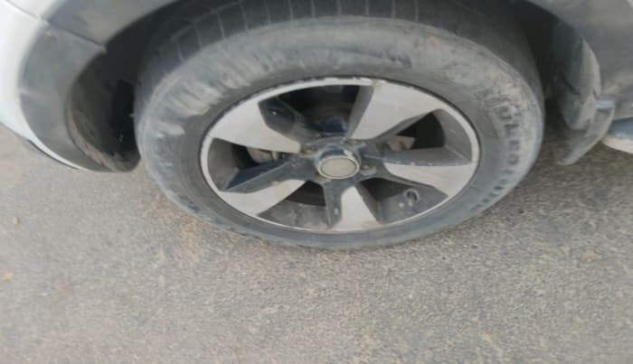 2019 Tata NEXON XM DIESEL, Diesel, Manual, 1,35,500 km, tyre