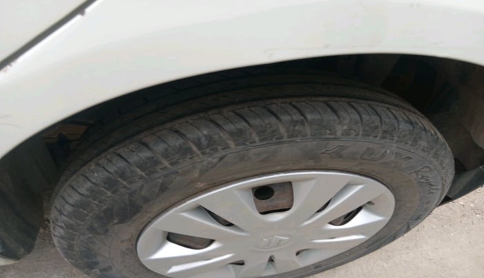 2012 Maruti Swift VDI, Diesel, Manual, 1,53,243 km, tyre