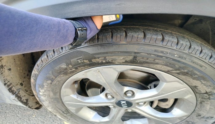 2020 KIA SELTOS HTK PLUS 1.5 DIESEL, Diesel, Manual, 83,701 km, tyre