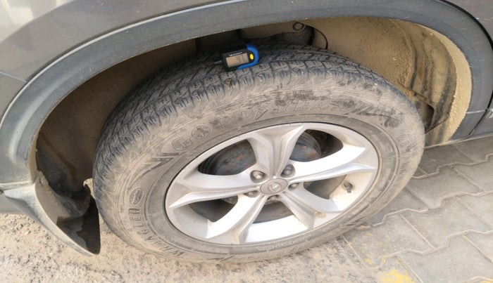 2019 Tata Harrier XZ 2.0L, Diesel, Manual, 91,639 km, tyre