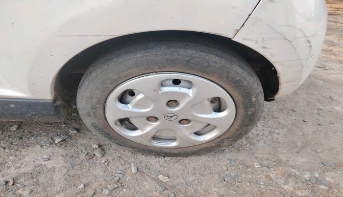 2014 Tata Nano TWIST XT, Petrol, Manual, 1,13,421 km, tyre