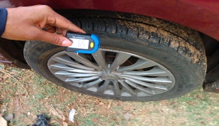 2015 Maruti Ciaz ZXI+ RS, Petrol, Manual, 1,24,849 km, tyre