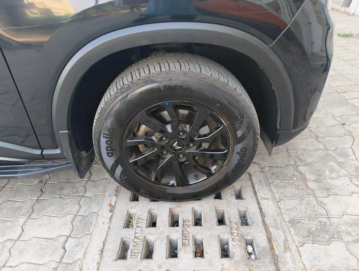 2025 Mahindra SCORPIO-N Z8 L DIESEL AT 2WD 7 STR, Diesel, Automatic, 18,891 km, tyre
