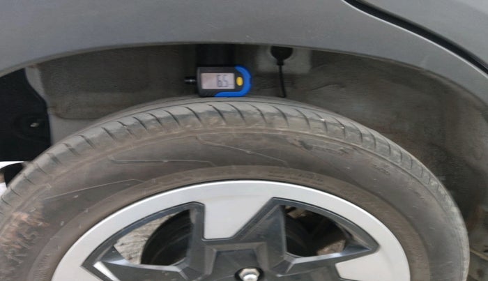 2025 Hyundai EXTER S Plus 1.2 MT, Petrol, Manual, 6,017 km, tyre