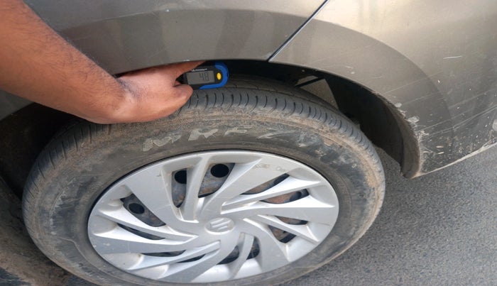 2021 Maruti Ertiga VXI CNG, CNG, Manual, 1,10,516 km, tyre