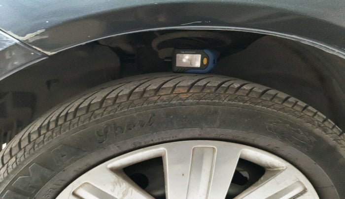 2011 Ford Figo TITANIUM 1.2 PETROL, Petrol, Manual, 79,727 km, tyre