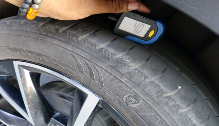 2023 Skoda KUSHAQ MONTE CARLO 1.5L TSI DSG, Petrol, Automatic, 51,085 km, tyre