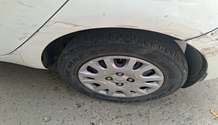 2010 Hyundai i20 MAGNA 1.2, Petrol, Manual, 99,439 km, tyre