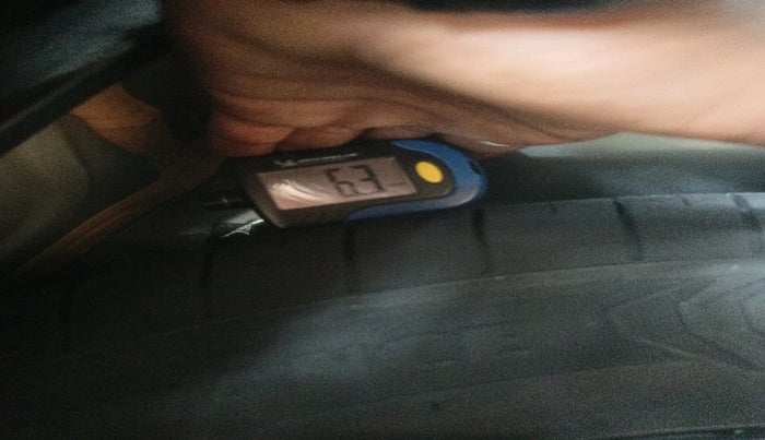 2025 Skoda Kylaq Signature Plus AT, Petrol, Automatic, 3,356 km, tyre