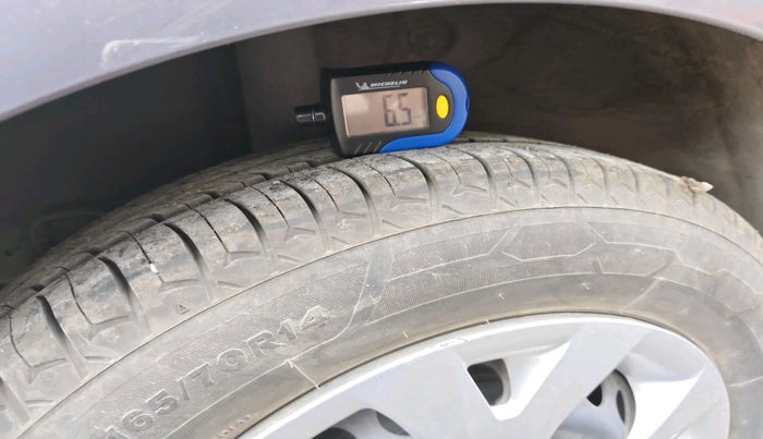 2015 Hyundai Grand i10 SPORTZ 1.2 KAPPA VTVT, Petrol, Manual, 53,506 km, tyre