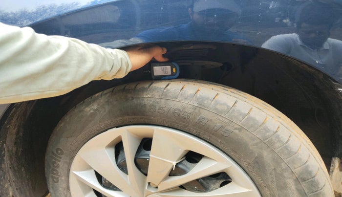 2023 Toyota Glanza E, Petrol, Manual, 30,118 km, tyre