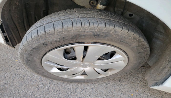 2021 Honda Amaze 1.2L I-VTEC S, Petrol, Manual, 69,597 km, tyre