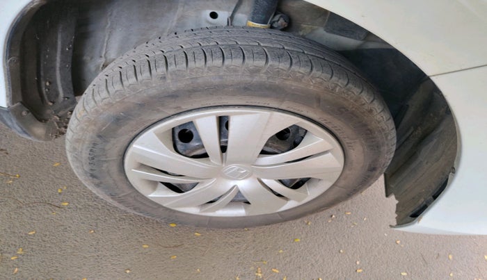 2021 Honda Amaze 1.2L I-VTEC S, Petrol, Manual, 69,597 km, tyre