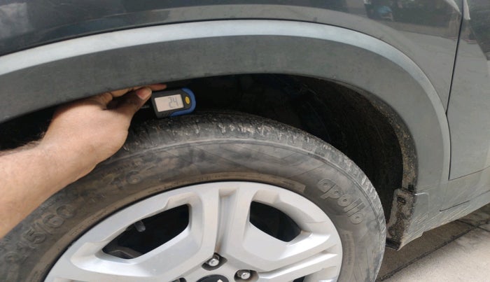 2021 KIA SONET HTK PLUS 1.2, Petrol, Manual, 47,779 km, tyre