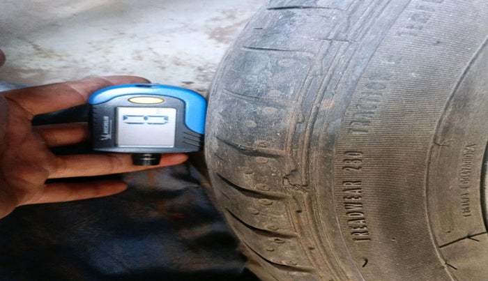 2017 Maruti Ciaz ALPHA DIESEL 1.3, Diesel, Manual, 1,24,802 km, tyre