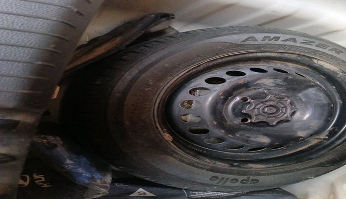 2019 Hyundai Grand i10 SPORTZ 1.2 KAPPA VTVT, Petrol, Manual, 90,436 km, tyre