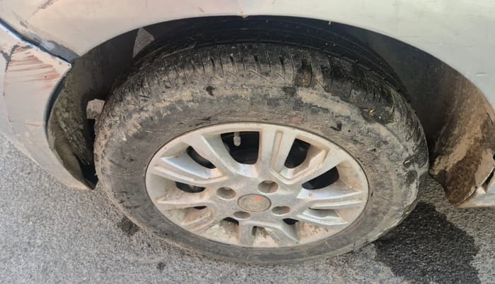 2018 Tata Tiago XZ PETROL, Petrol, Manual, 59,312 km, tyre