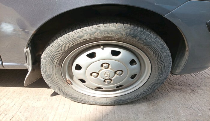 2011 Hyundai Santro Xing GL, Petrol, Manual, 22,532 km, tyre