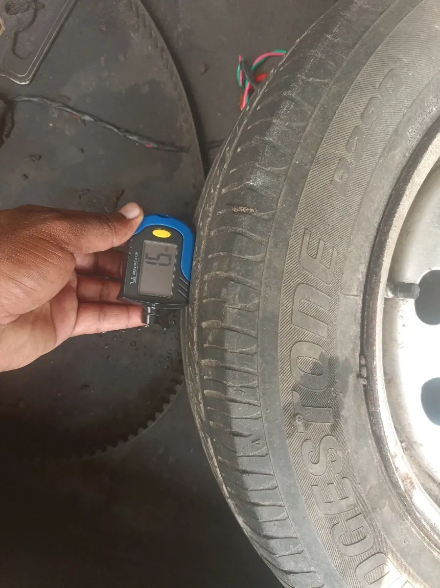 2015 Tata Indigo ECS LX CR4, Diesel, Manual, 96,000 km, tyre