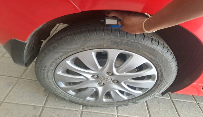 2017 Maruti Baleno ALPHA CVT PETROL 1.2, Petrol, Automatic, 34,615 km, tyre