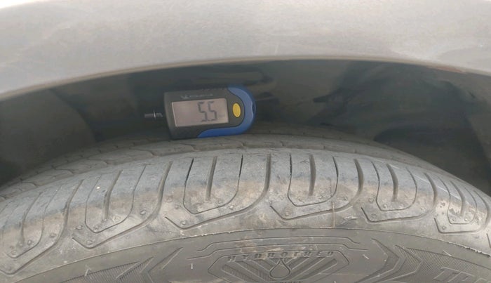 2012 Nissan Sunny XL, Petrol, Manual, 38,359 km, tyre