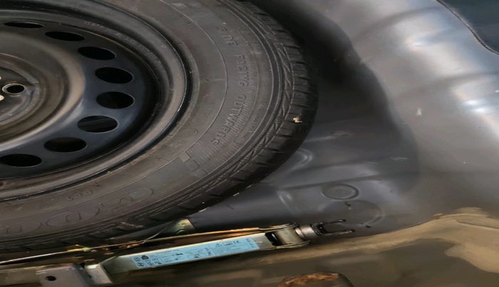 2015 Hyundai Grand i10 ASTA (O) 1.2 KAPPA VTVT, Petrol, Manual, 95,168 km, tyre