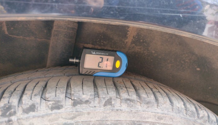 2010 Maruti Ritz VXI, Petrol, Manual, 96,139 km, tyre