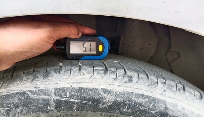 2022 Hyundai NEW I20 SPORTZ 1.2 MT, Petrol, Manual, 25,885 km, tyre