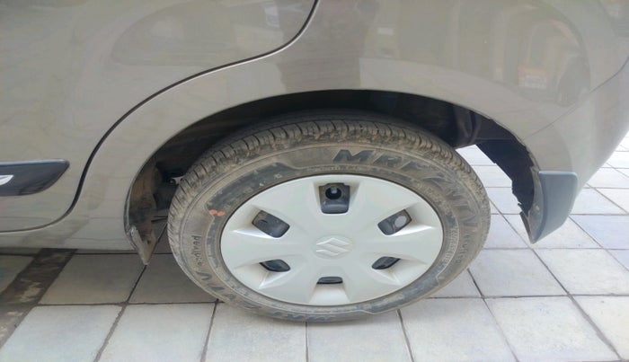 2022 Maruti New Wagon-R VXI 1.0, Petrol, Manual, 827 km, tyre