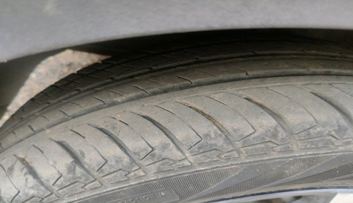 2023 Hyundai EXTER SX(O), Petrol, Manual, 31,776 km, tyre