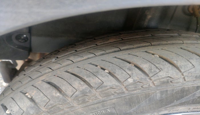 2023 Hyundai EXTER SX(O), Petrol, Manual, 31,776 km, tyre